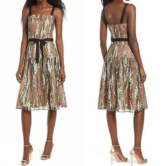 Harlyn Dresses & Skirts - Harlyn Sequin Cocktail Midi Dress Size Large